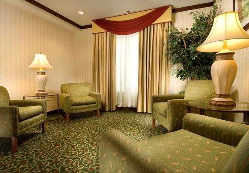 Fairfield Inn & Suites By Marriott Маршъл Интериор снимка