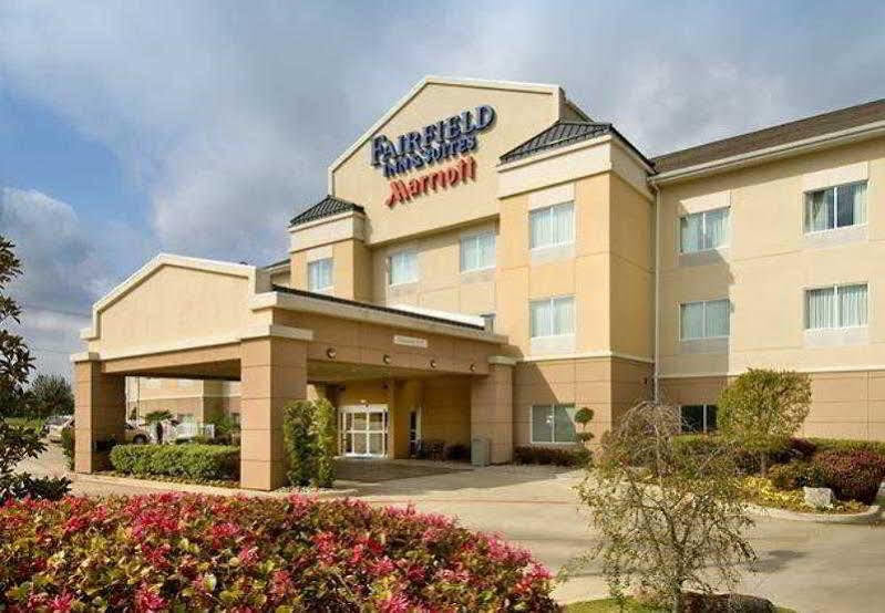Fairfield Inn & Suites By Marriott Маршъл Екстериор снимка